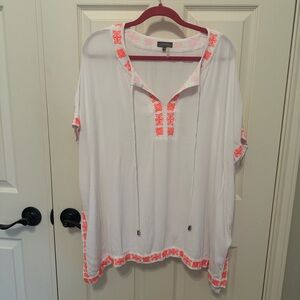 Vince Camuto White Tunic with Pink Embroidery XS